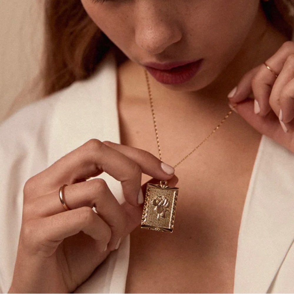 Rose Gold Plated Pendant Necklace